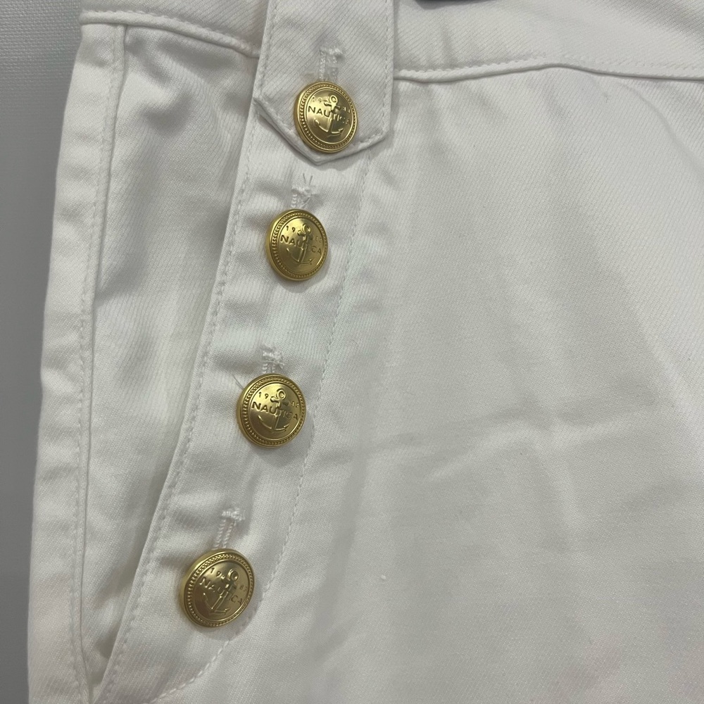 Nautica White women's mid-rise Short with Gold Buttons - Picture 2 of 5